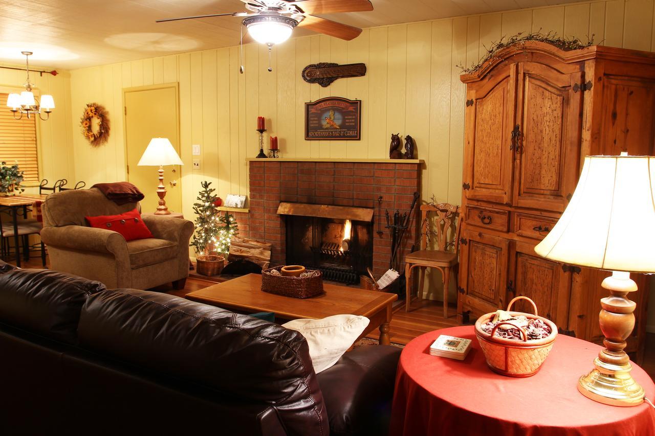 Adair Springs Cabin Пайнтоп-Лейксайд Екстериор снимка